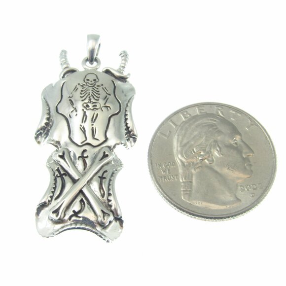 Solid 925 Sterling Silver Queen Anne's Revenge T Skeleton Gothic Pirate Pendant - Picture 5 of 9